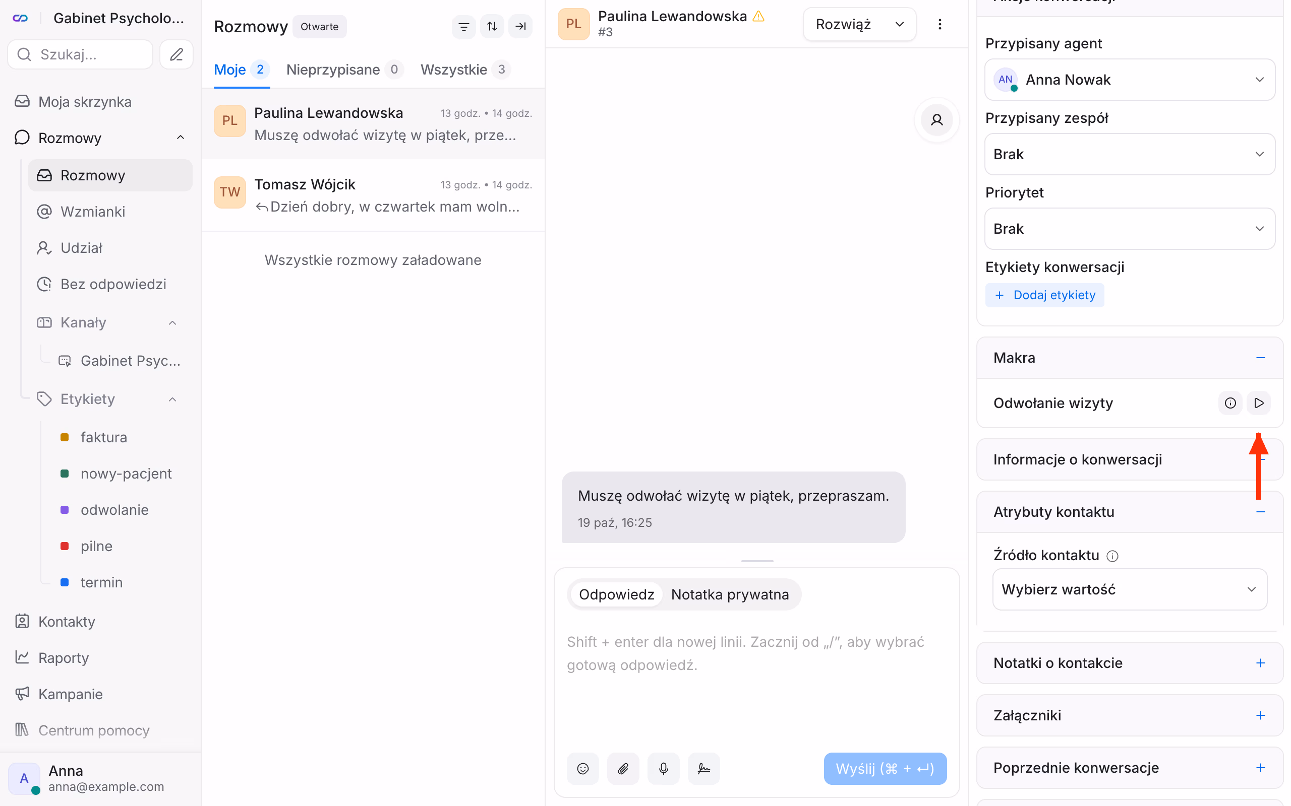 Uruchamianie makra w rozmowie.