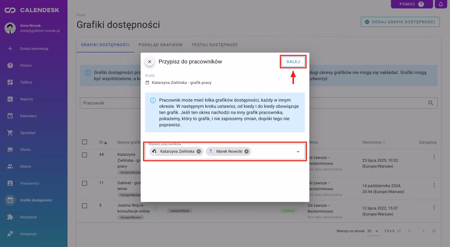 Przypisywanie grafiku: wybrani pracownicy i przycisk Dalej.